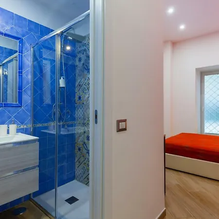 Vomero By Napoliapartments Guest house 2*